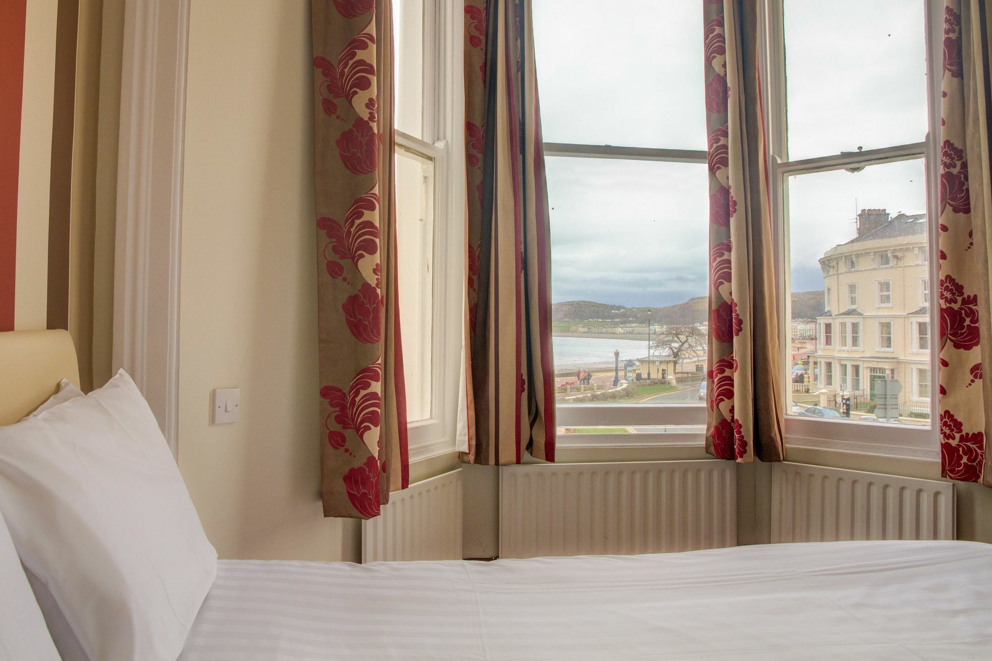 Baytree Hotel Лландидно Экстерьер фото